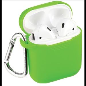 NWOT silicone AirPods case with carabiner Lime